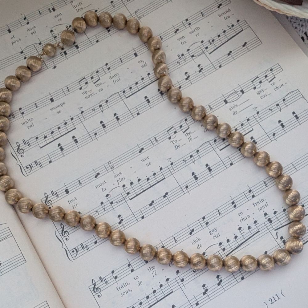 Vintage Goldtone Beaded Necklace